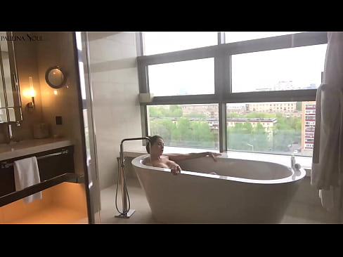 ❤️ Valtava babe runkkaa intohimoisesti pilluaan kylpyhuoneessa Pornovideo at porn fi.https-tubsexer.ru ☑